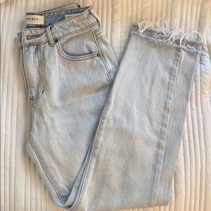 PacSun Light Washed Mom Jeans